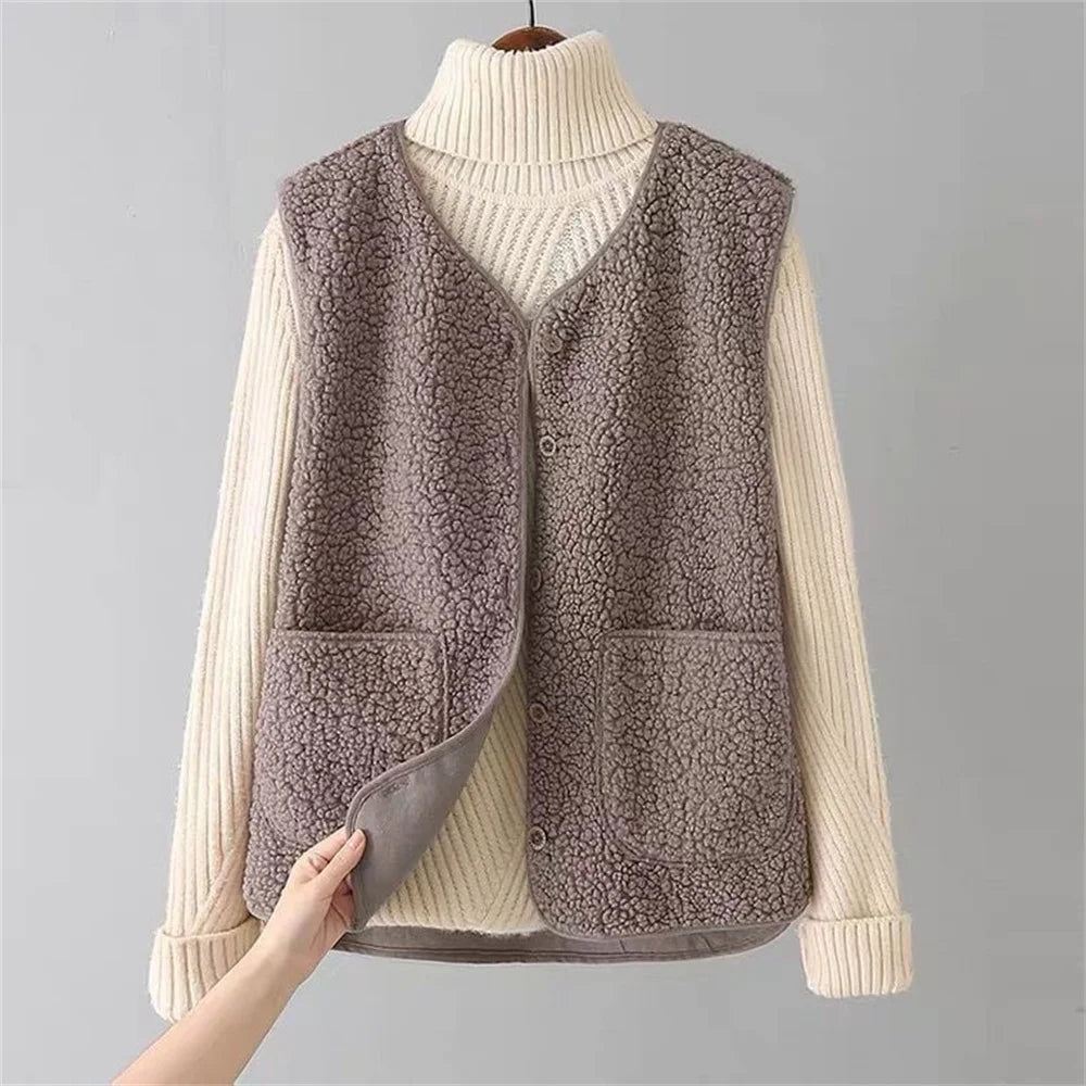 Lightweight Women's Vest | Soft Sheepskin Layered Style 2