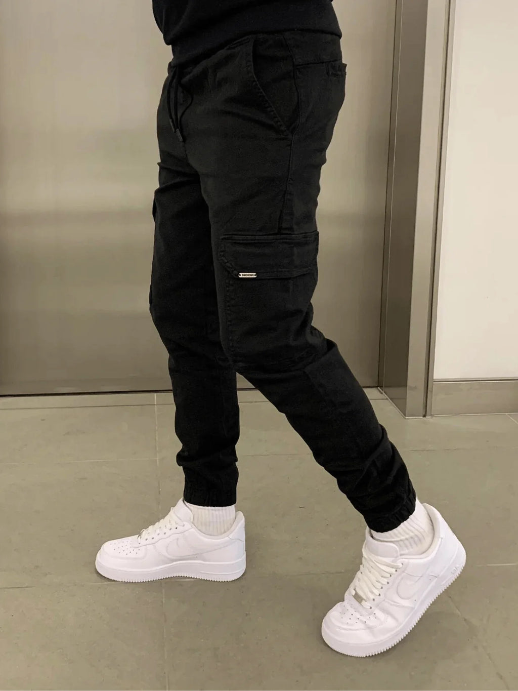 Men's Cargo Joggers | Relaxed Fit Sweatpants with Pockets 2