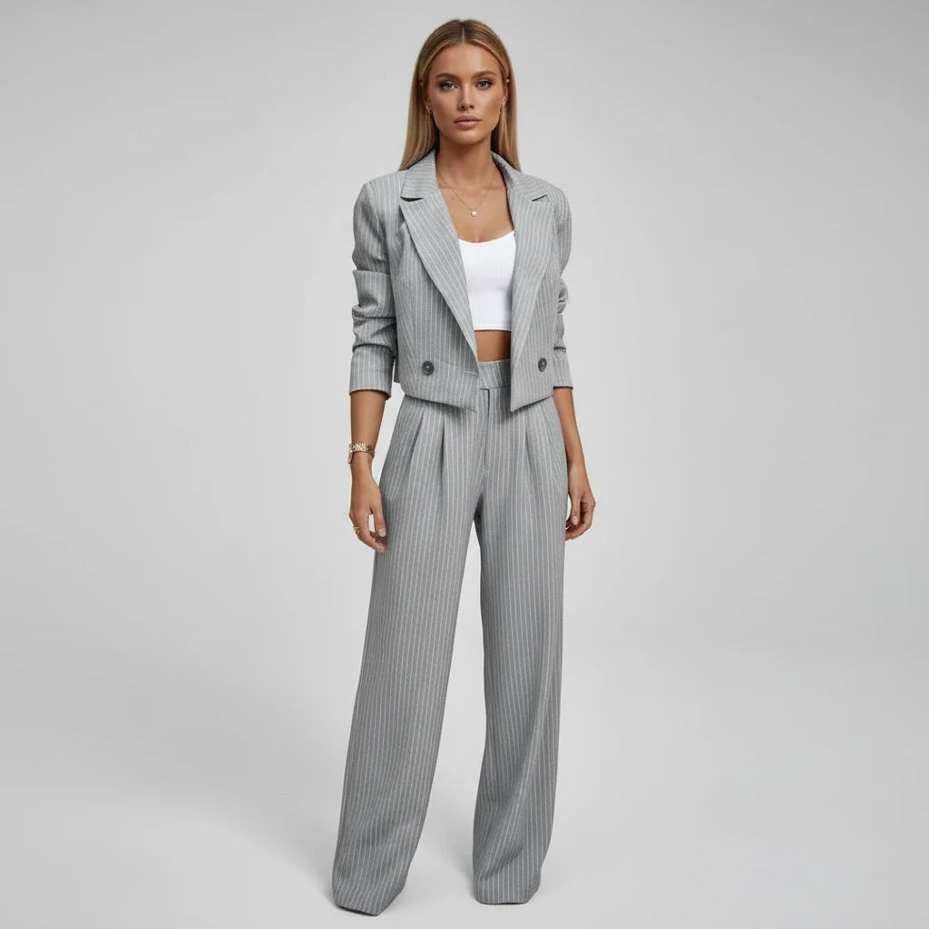 Women's Suit Set | Tailored Blazer & Trousers for Work or Events 4